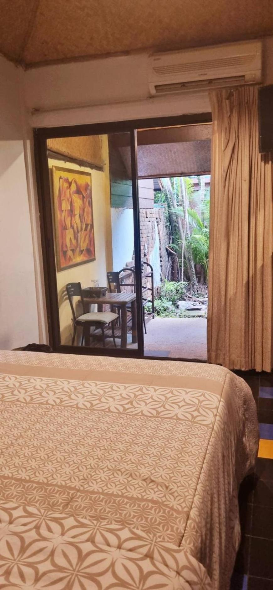 Shanti Lodge Phuket Chalong Exterior foto